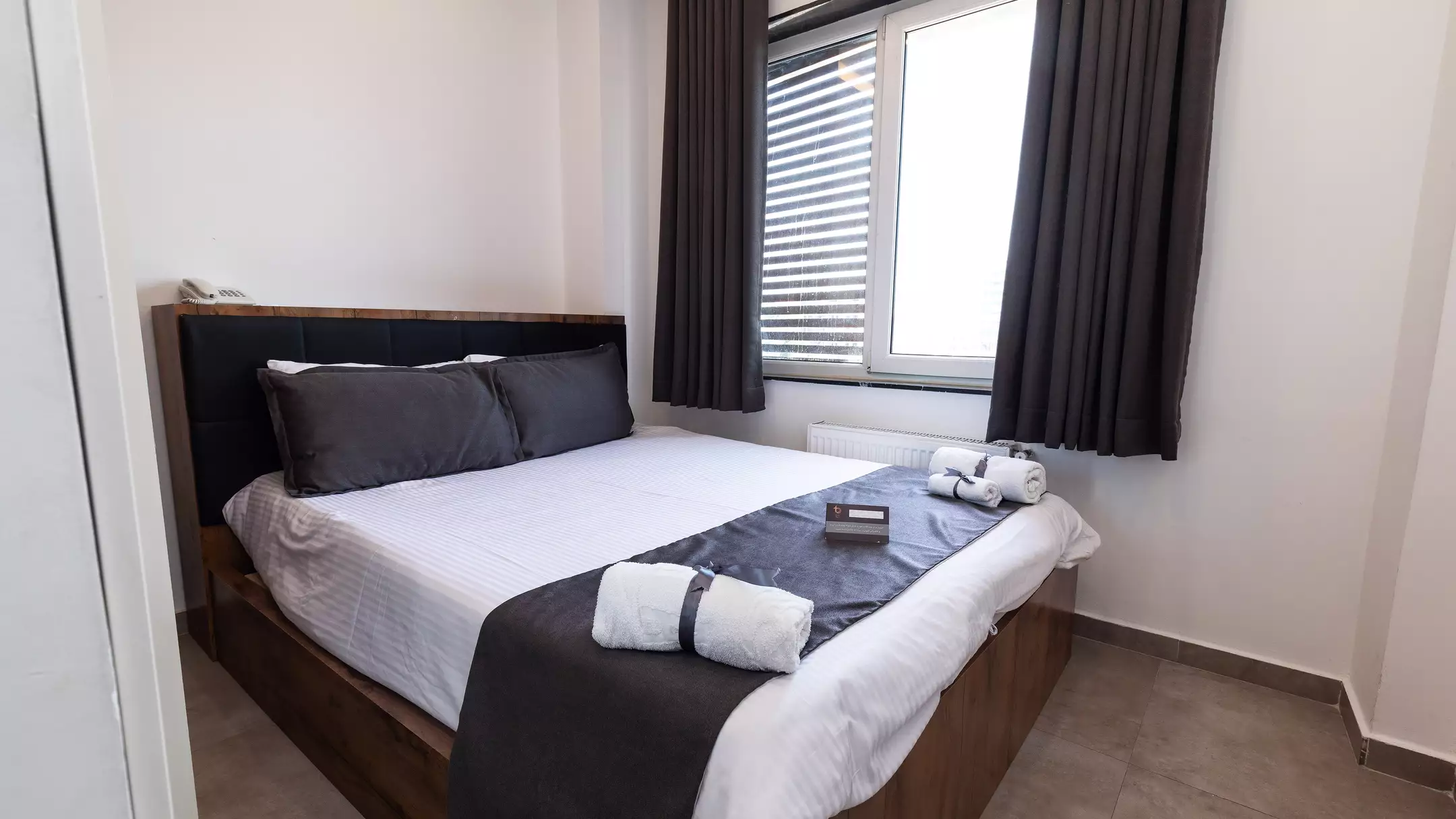 Alibaba https://cdn.alibaba.ir/ostorage/hotel-accommodation-images/685a628ea1e6f83605b7395e_سوییت یک خوابه چهارتخته (5).webp